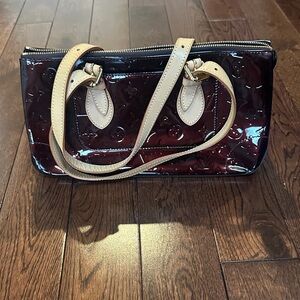 Louis Vuitton Burgundy Patent Shoulder Bag with Cream Straps